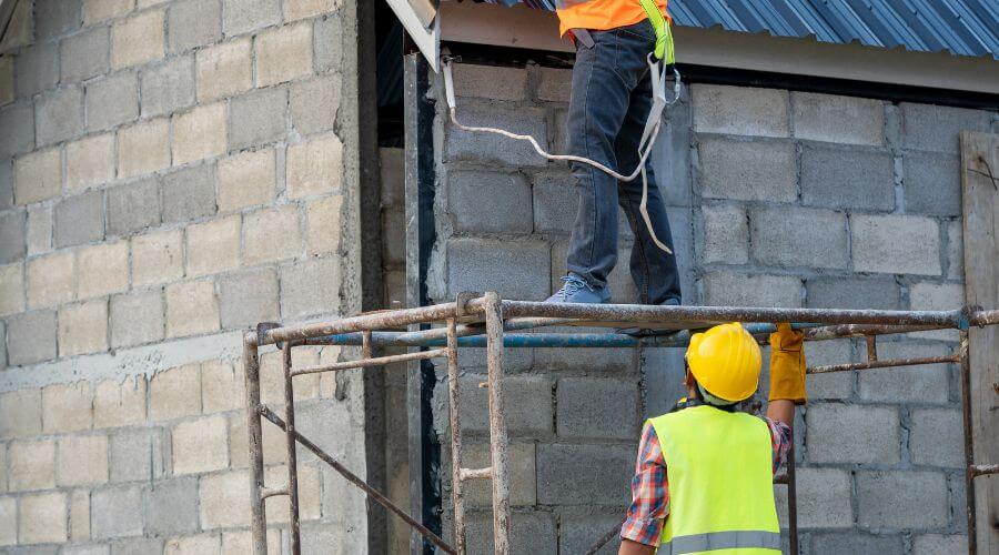 Professional New roof installation in Mason City, IA